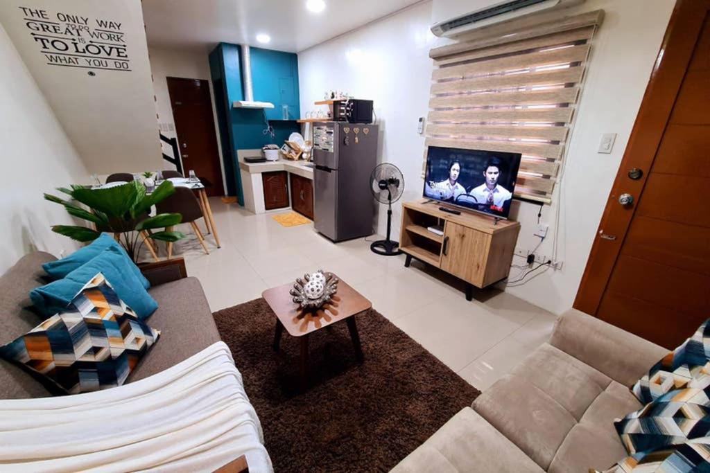 Cozy Space Near Sm With Netflix And Fiber Wifi